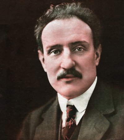 Camille Chautemps av . .