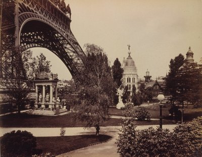 Gaspaviljongen, Parisutställningen av . .