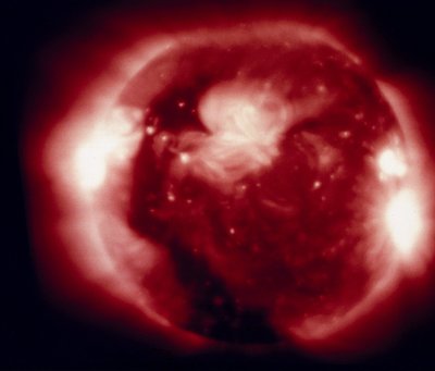 Solen, fotograferad vid röntgenvåglängder av Skylab av Henry Charles Fehr