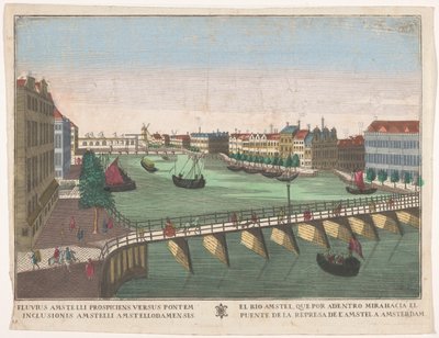 Utsikt över Binnen-Amstel mellan Blauwbrug och Hogesluis i Amsterdam El rio Amstel, que por adentro mirahacia el puente de la represa de l