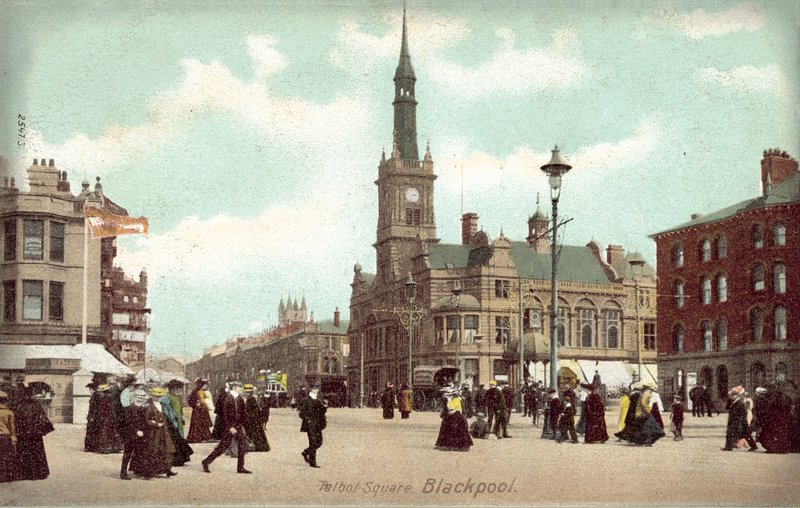 Talbot Square, Blackpool (färgfoto) av (after) English photographer