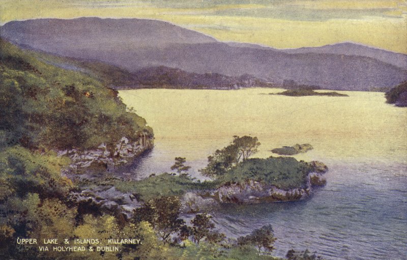 Upper Lake and Islands, Killarney, via Holyhead och Dublin (färgat foto) av (after) English photographer