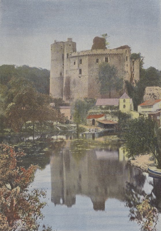 Clisson, Chateau (färgad bild) av (after) French Photographer