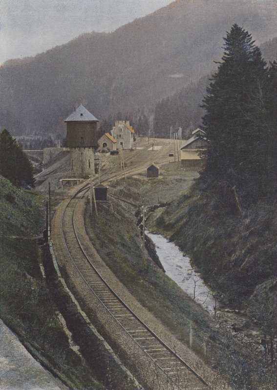 Liorant station (färgad bild) av (after) French Photographer
