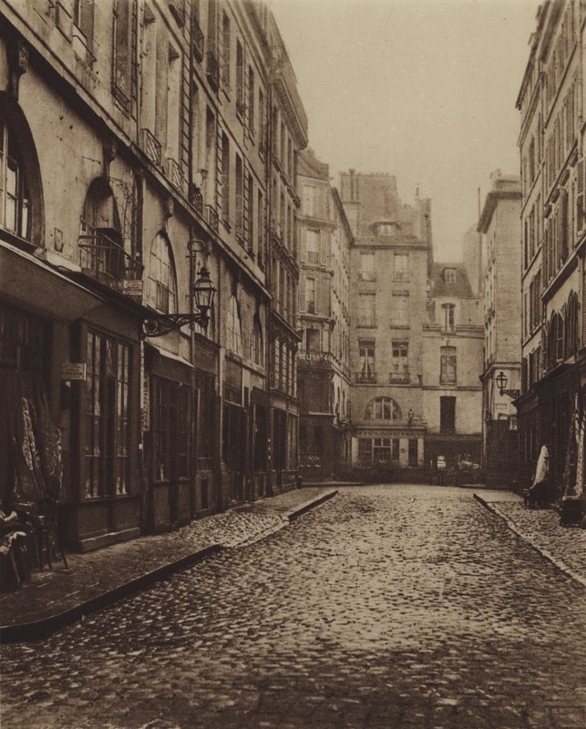 Rue Childebert, tagen från Rue d