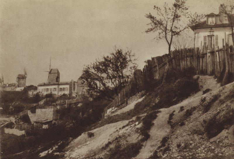 Trädgårdarna i Montmartre med blåfenad väderkvarn runt 1860 (s/v foto) av (after) French Photographer