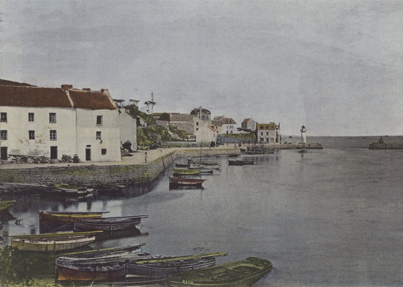 Hamnen i Sauzon, i Belle-Ile (färgat foto) av (after) French Photographer