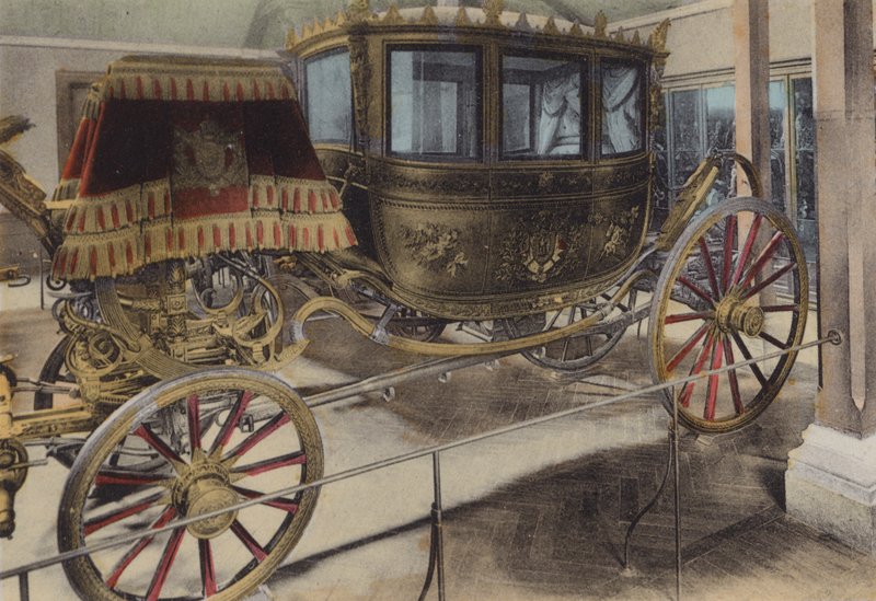 Voiture du Mariage de Napoleon III, vagn för Napoleon III:s bröllop (färgat foto) av (after) French Photographer