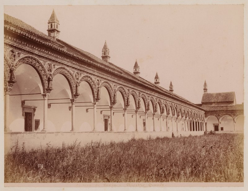 La Certosa di Pavia: Den stora innergården (svartvitt foto) av Alfredo Noack