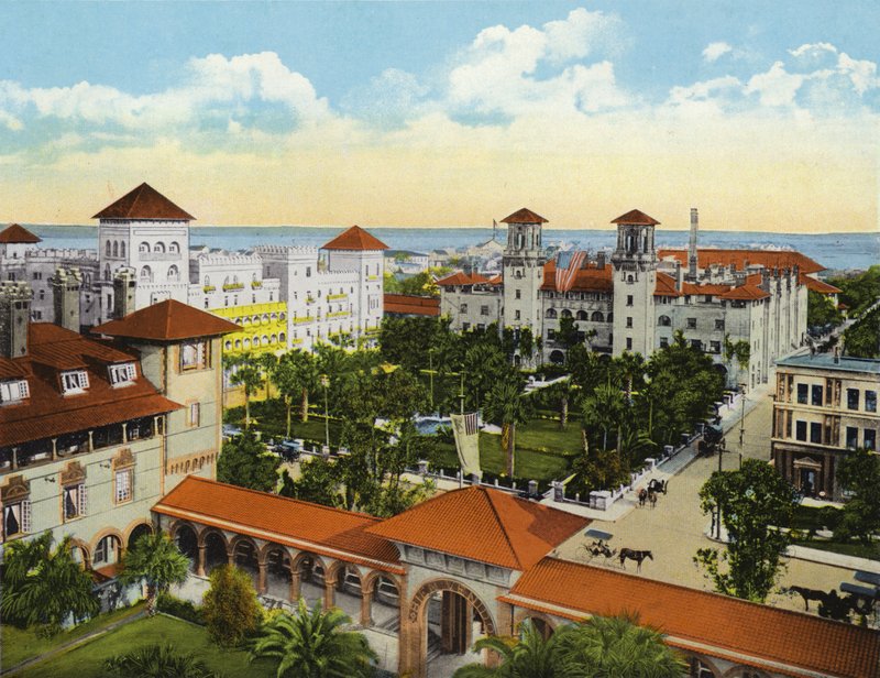 Fågelperspektiv över hotell i Alcazar och Cordova från Ponce de Leon, St Augustine, Florida (foto) av American Photographer (after)