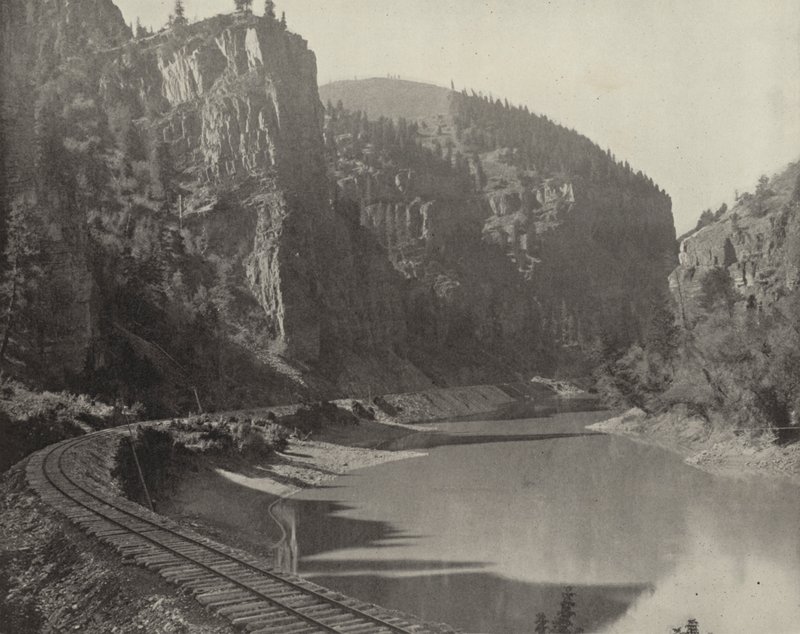 Echo Cliffs, Canyon of the Grand River, Colorado (s/v foto) av American Photographer (after)