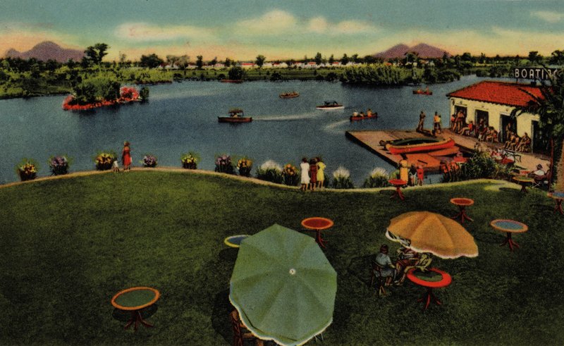 Phoenix, Arizona: I Encanto Park (foto) av American Photographer (after)