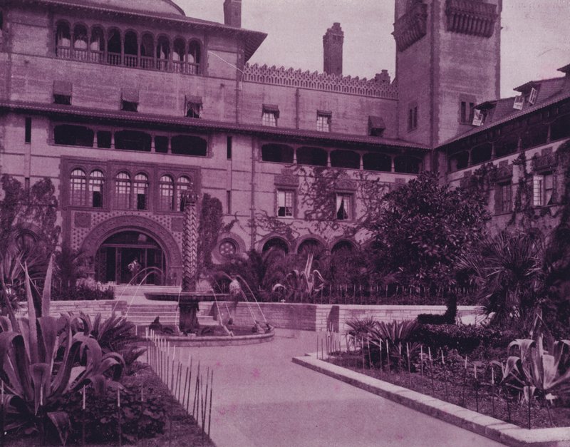 Ponce De Leon Hotel, St Augustine, Florida (s/v foto) av American Photographer (after)