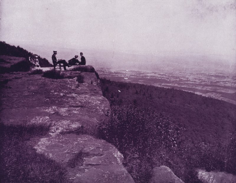 Prospekt från toppen av White Mountains, New Hampshire (s/v foto) av American Photographer (after)