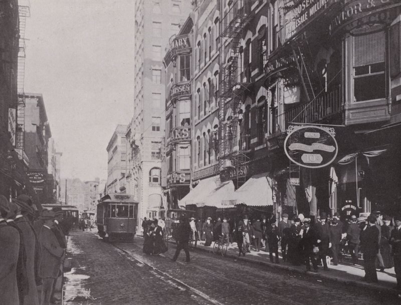Providence, Rhode Island: Westminster Street (s/v foto) av American Photographer (after)