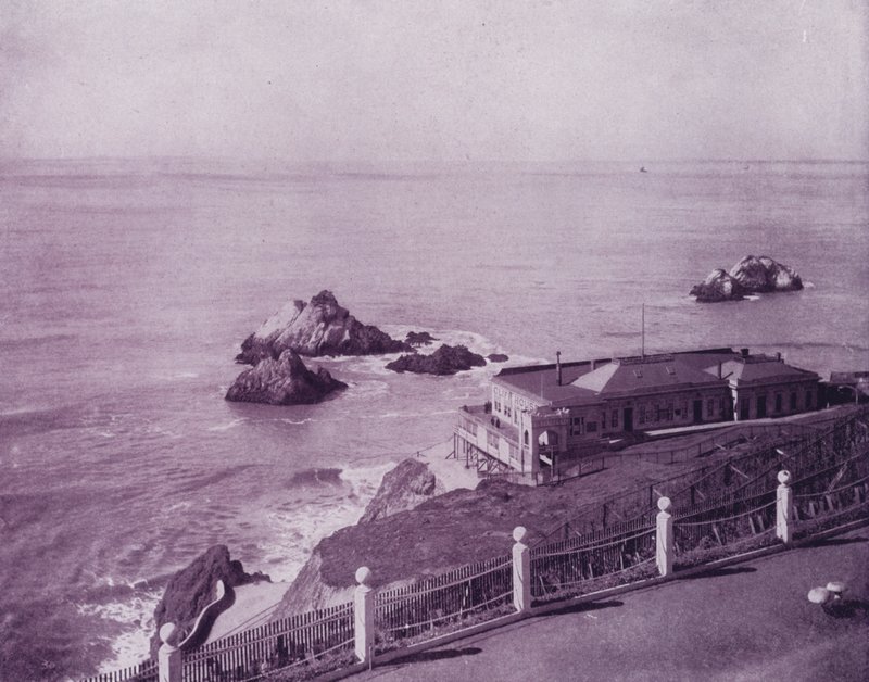 Seal Rocks and Cliff House vid Golden Gate, San Francisco (s/v foto) av American Photographer (after)