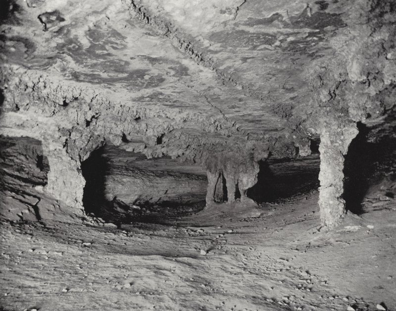 The Bridal Chamber, Mammoth Cave, Kentucky (s/v foto) av American Photographer (after)