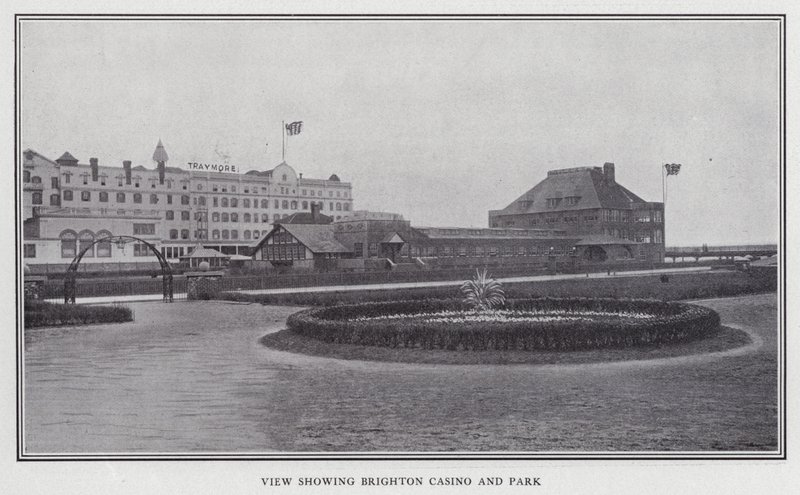 Vy som visar Brighton Casino and Park (s/v foto) av American Photographer (after)