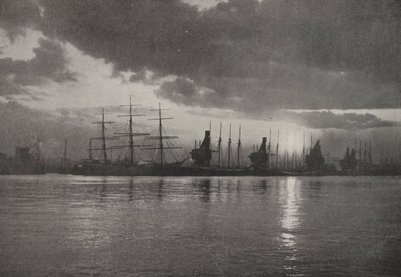 Boston: "Outward Bound" (svartvitt foto) av American Photographer