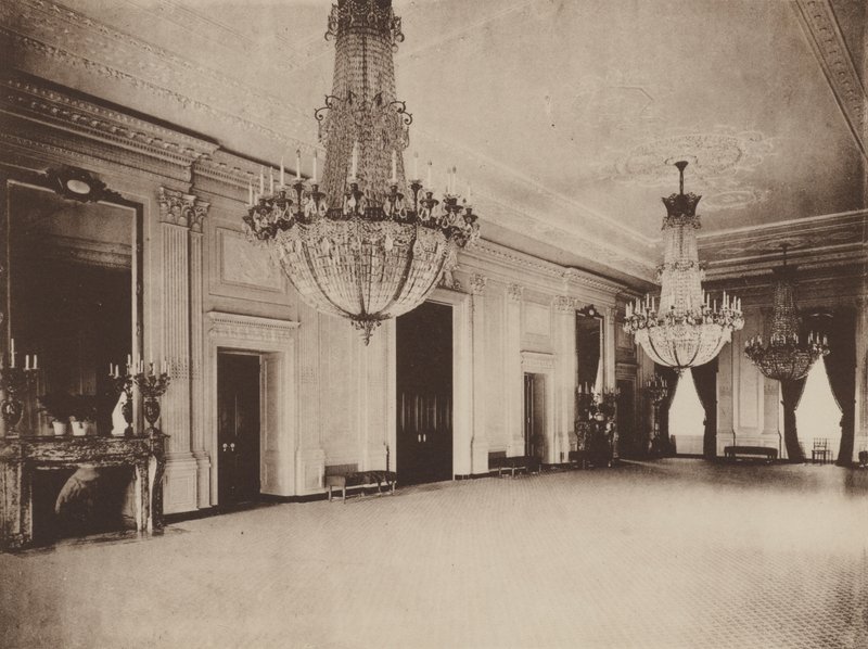 Östra rummet i Vita huset (svartvitt foto) av American Photographer