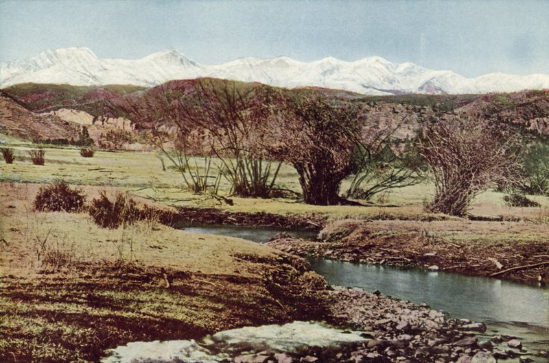 The Snowy Range, nära Trinidad, Colorado (färgat foto) av American Photographer
