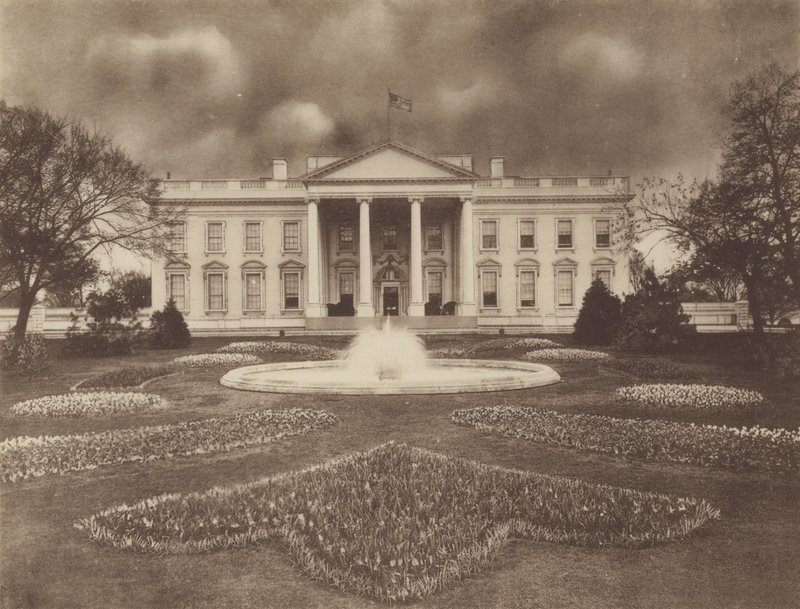 Vita huset (svartvitt foto) av American Photographer
