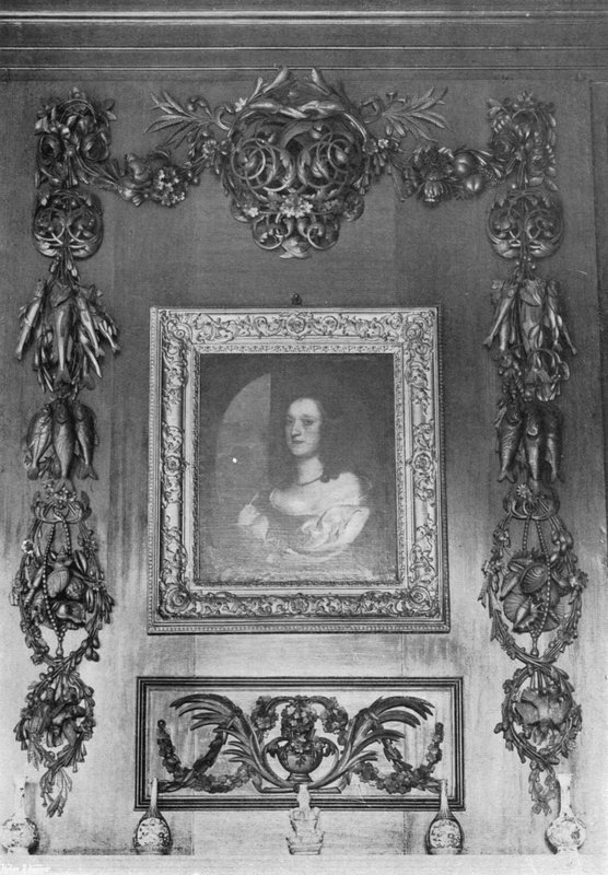 Sniderier över Hall Mantel av Charles Latham