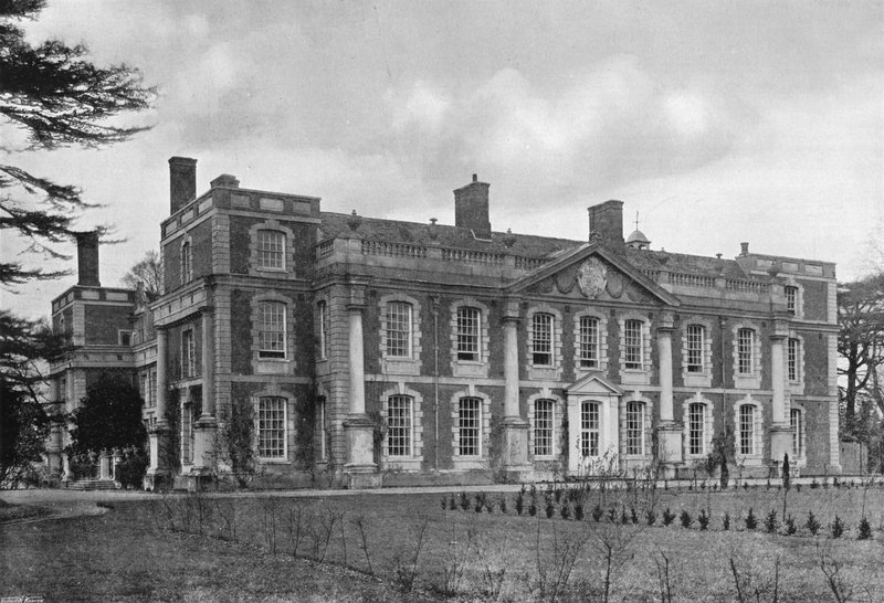 East Front från sydost av Charles Latham