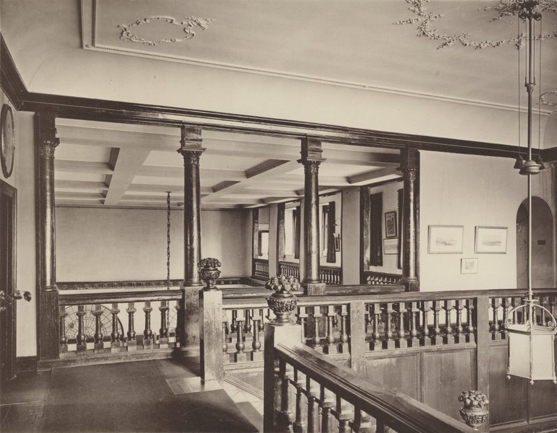 Farnham Castle, Kent, the Staircase Landing  av Charles Latham