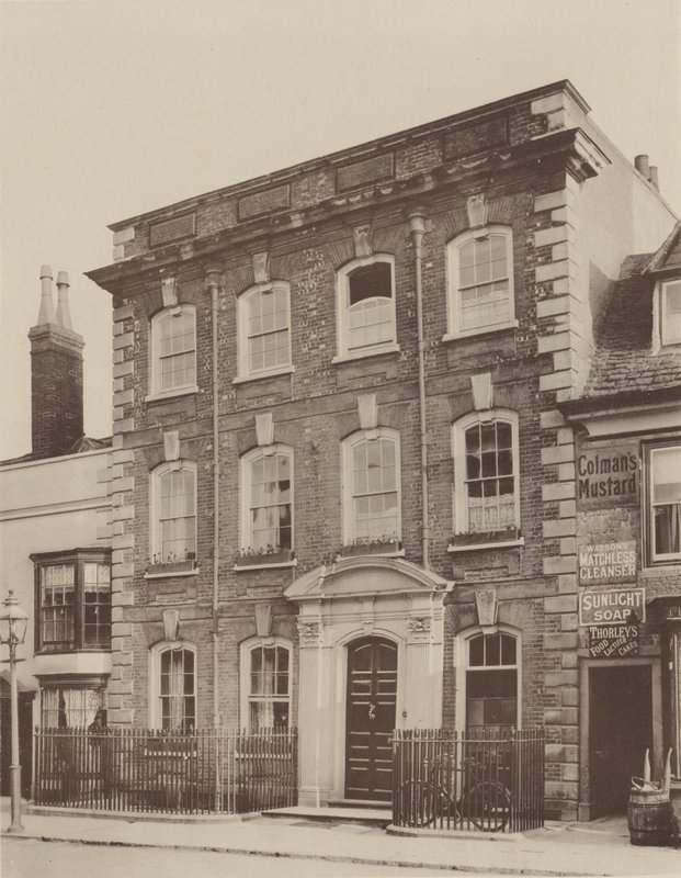 House at Highworth, Wilts  av Charles Latham