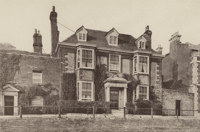 House on the Parade, Arundel, Sussex  av Charles Latham