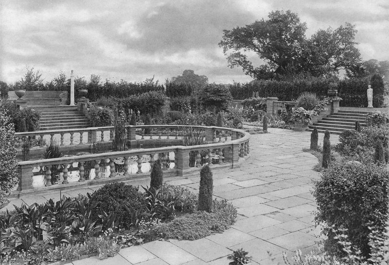 North End av Pond Garden av Charles Latham