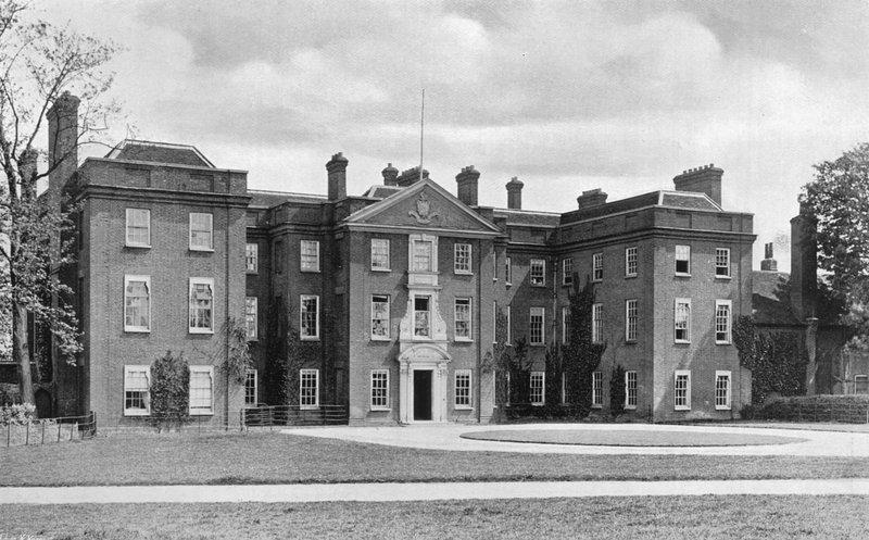South Front av Charles Latham