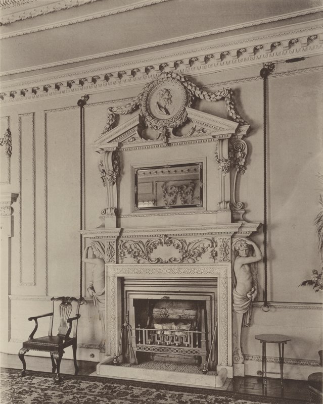 Stoke Hall, Derbyshire, Drawing-Room Chimney Pieces  av Charles Latham