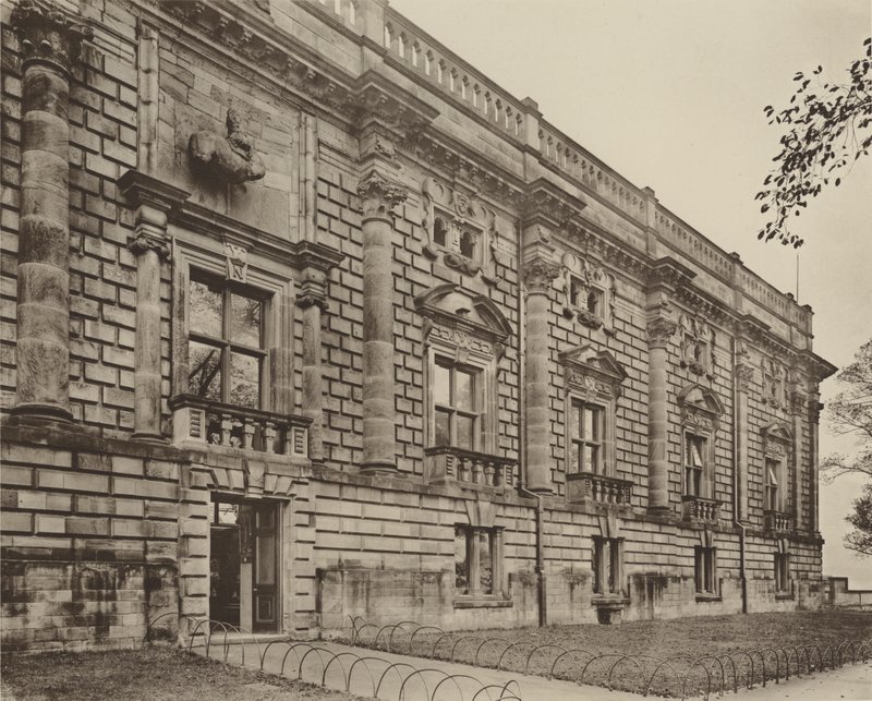 The Castle, Nottingham, the East Front  av Charles Latham