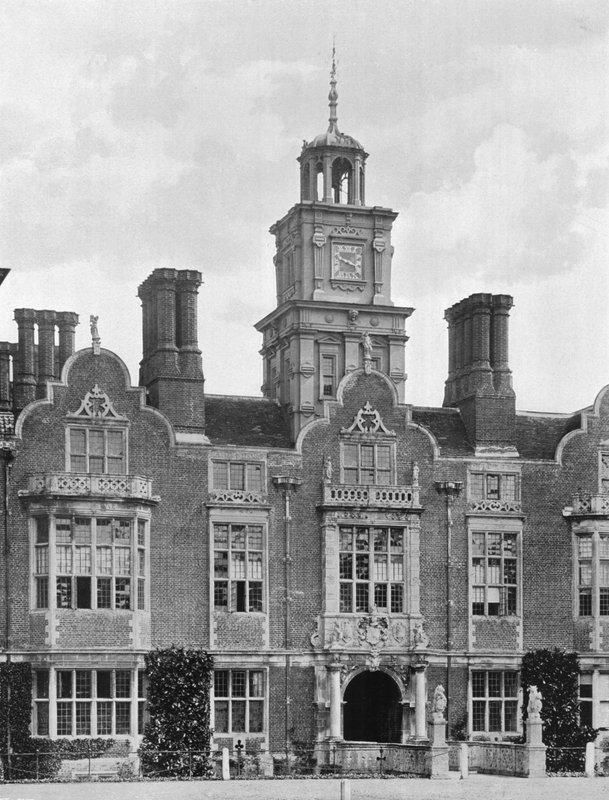 The Clock Turret and Entrance (s/v foto) av Charles Latham