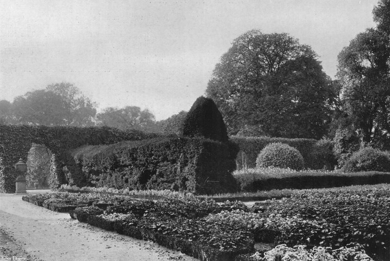 Den gamla trädgården (s/v foto) av Charles Latham