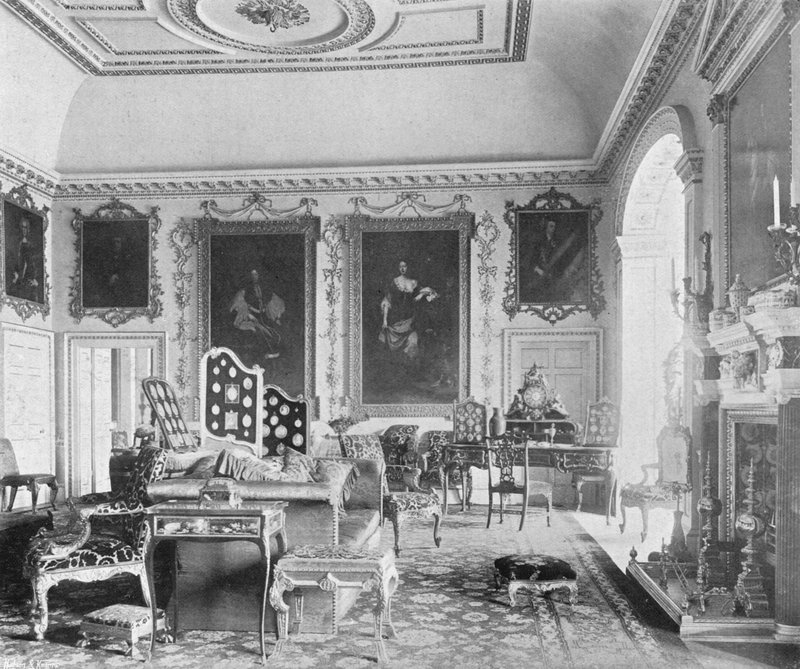 Andra salongen av Charles Latham