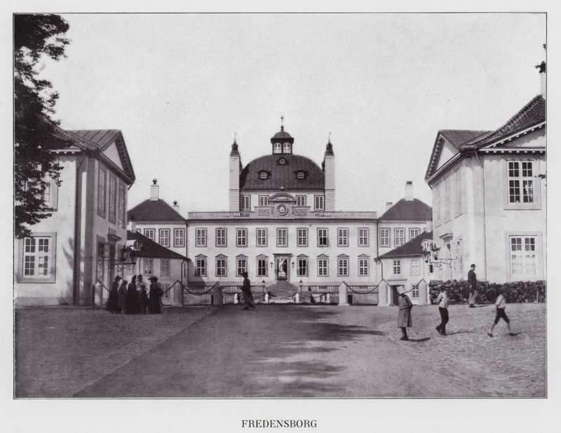 Kjobenhavn / Köpenhamn: Fredensborg (s/v foto) av Danish Photographer