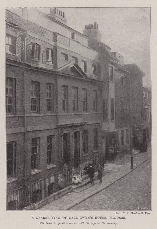 En närmare vy av Nell Gwynn House, Windsor av English Photographer