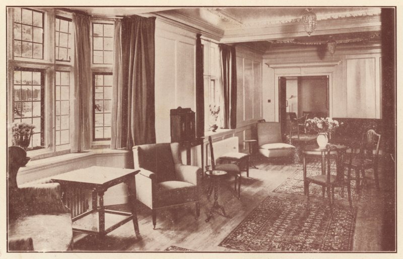 Ett gemensamt rum på Crosby Hall, Cheyne Walk av English Photographer