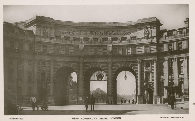 Admiralty Arch, the Mall, London av English Photographer