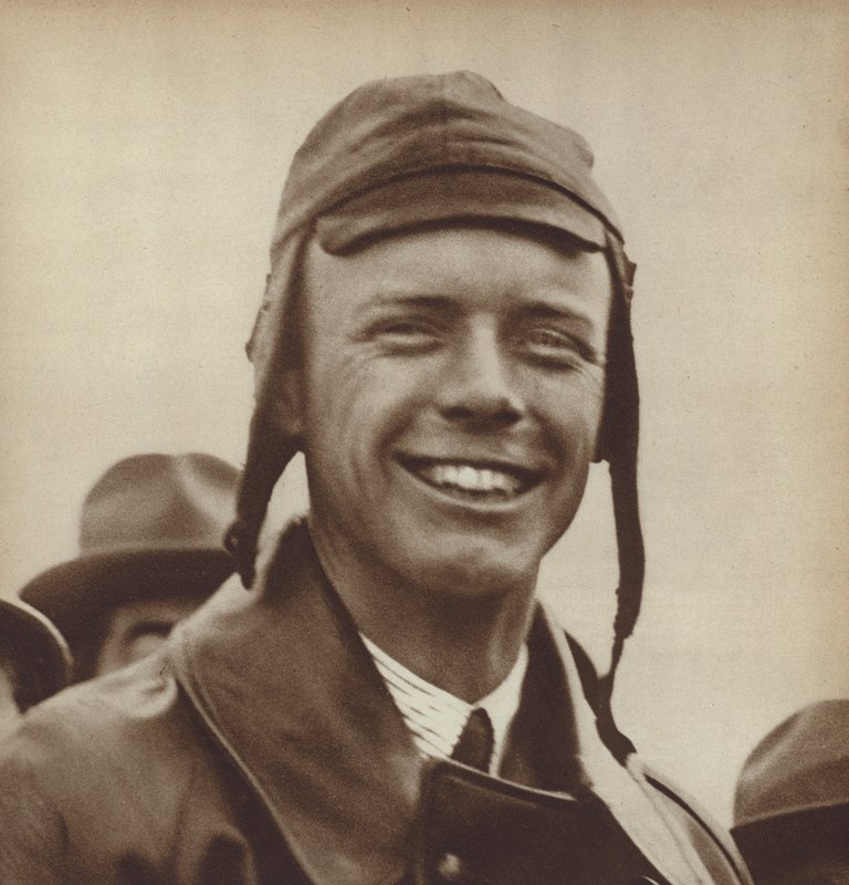 Den amerikanske flygaren Charles Lindbergh, den första mannen som flög solo över Atlanten av English Photographer