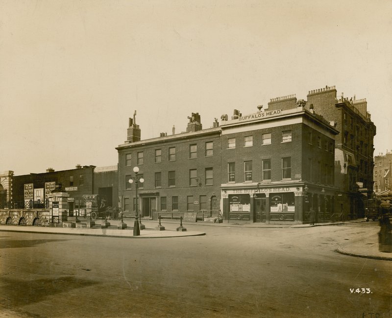 Baker Street järnvägsstation; fotograferad 27 mars 1915 av English Photographer