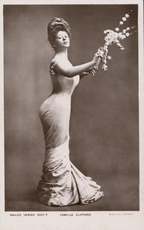 Camille Clifford, den ursprungliga Gibson Girl (s/v foto) av English Photographer