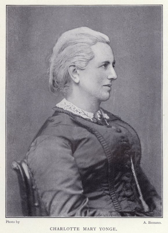 Charlotte Mary Yonge (s/v foto) av English Photographer