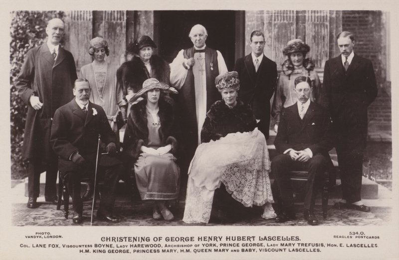 Dop av George Henry Hubert Lascelles av English Photographer