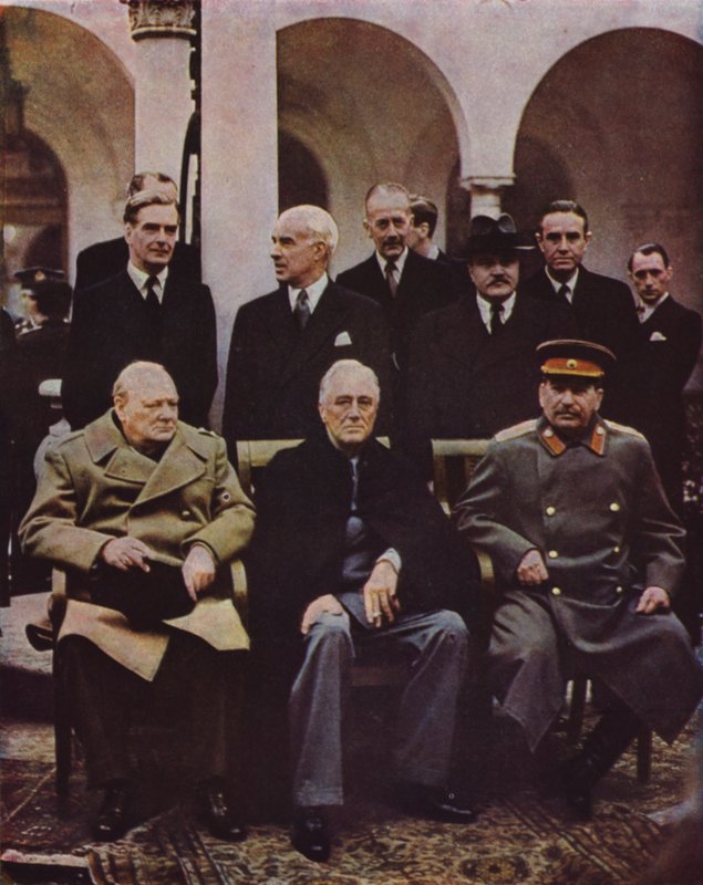 Konferens för de allierade ledarna Winston Churchill, Franklin D Roosevelt och Joseph Stalin på Jalta, Krim; Sovjetunionen, andra världskriget, 7 februari 1945 av English Photographer