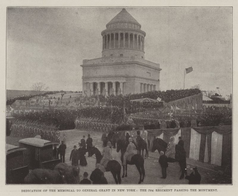 Invigning av minnesmärket till General Grant i New York, det 7:e regementet passerar monumentet av English Photographer