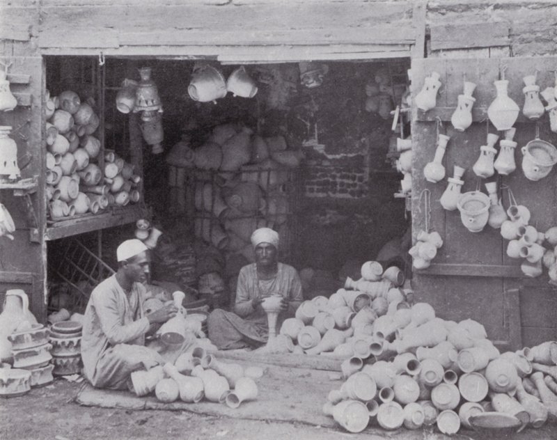 Egypten: Araber som säljer vattenkylare, vattenkylare (s/v foto) av English Photographer